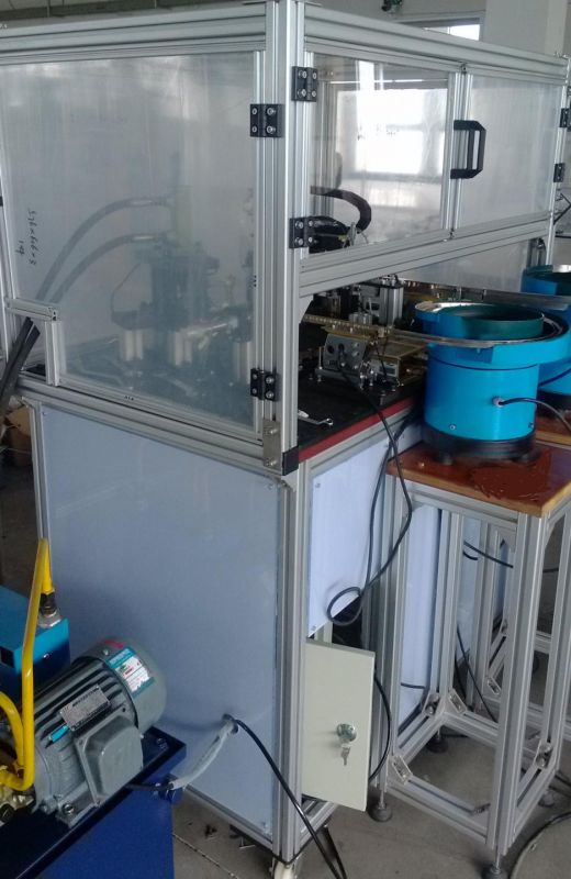 電極黃銅芯自動裝配設(shè)備